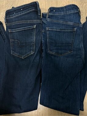 2 American Eagle Skinny Jeans